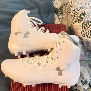 Under Armour Women's Highlight Molded Cleat